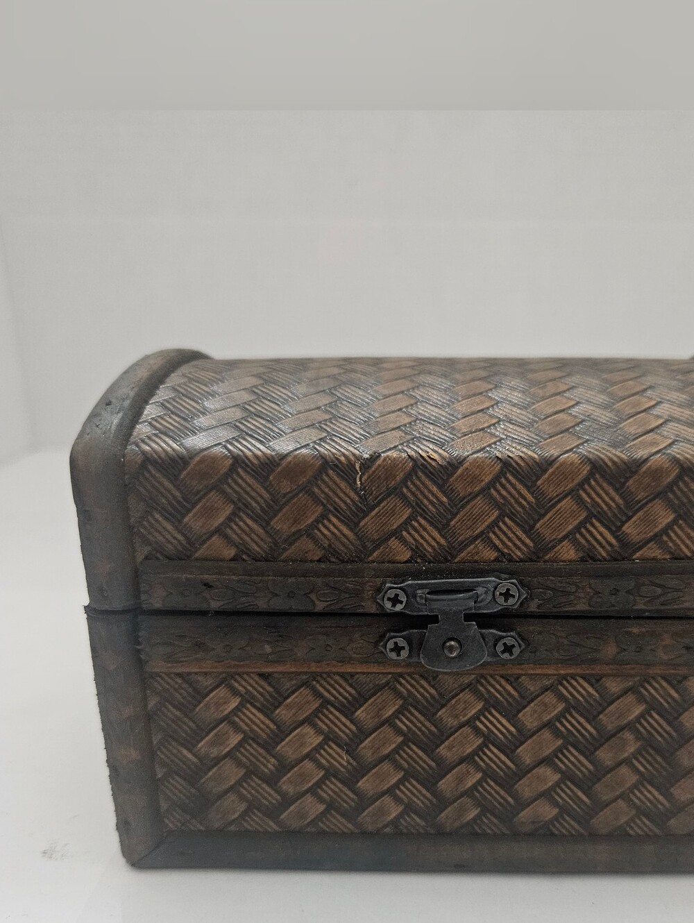 Vintage Boho Rattan Treasure Chest Jewelry Box